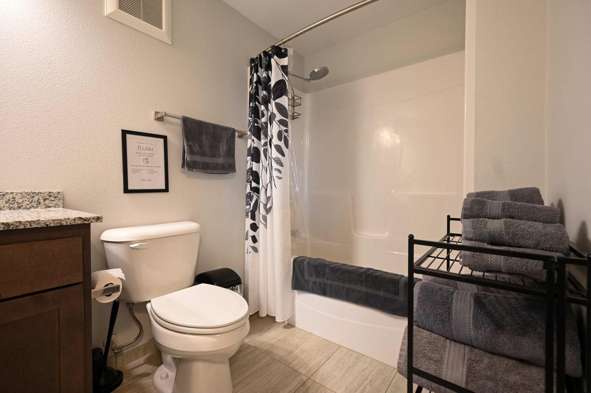 2 Bedroom Brand New Apartment Near Mayo, Park Free Rochester Exterior photo